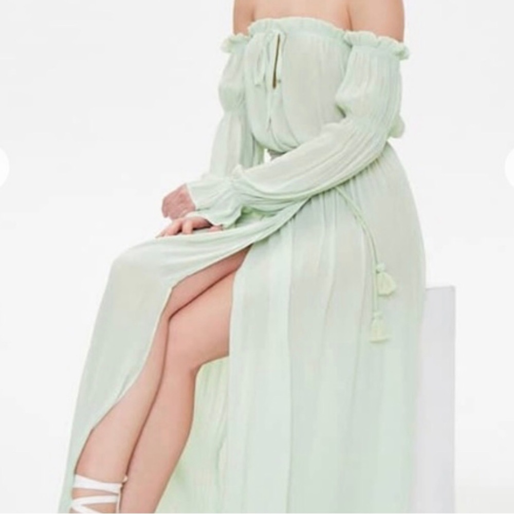 Mint green peasant dress from forever 21!